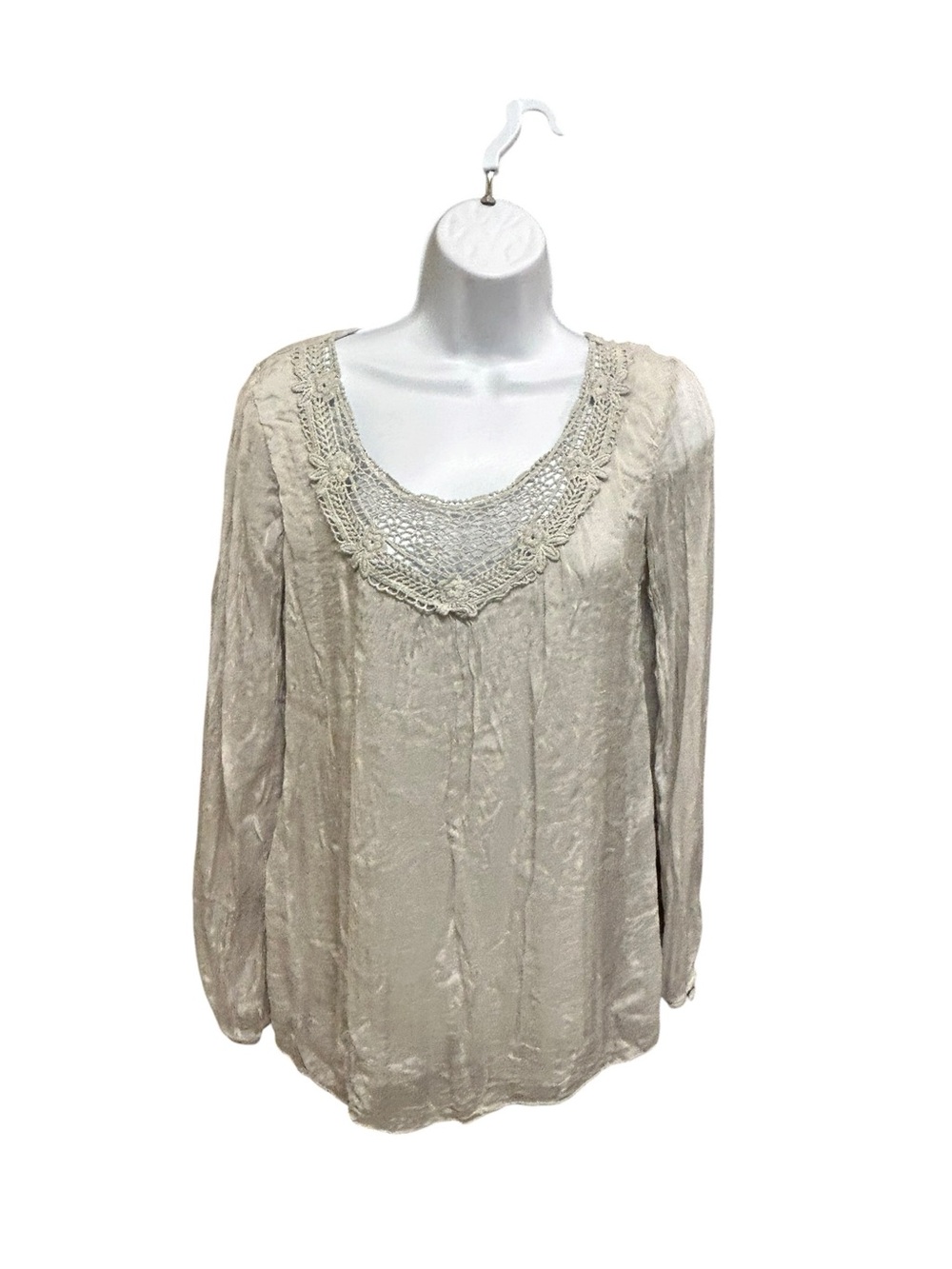 Carla Conti Italy Gray Silk Crochet Neck Lined Blouse Size S